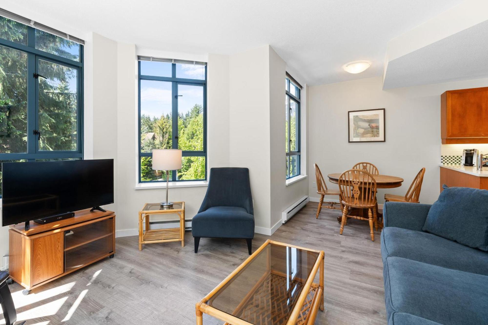 Alpenglow Lodge Bear Wonder One Bedroom By Mva วิสต์เลอร์ ภายนอก รูปภาพ